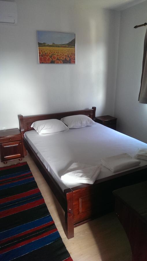 Ethnocomplex Krivini Hotel Eksteriør billede