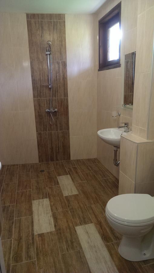 Ethnocomplex Krivini Hotel Eksteriør billede