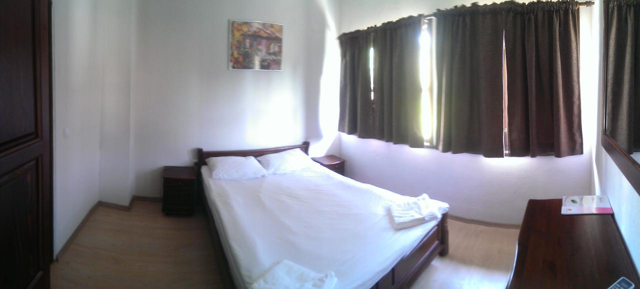 Ethnocomplex Krivini Hotel Eksteriør billede