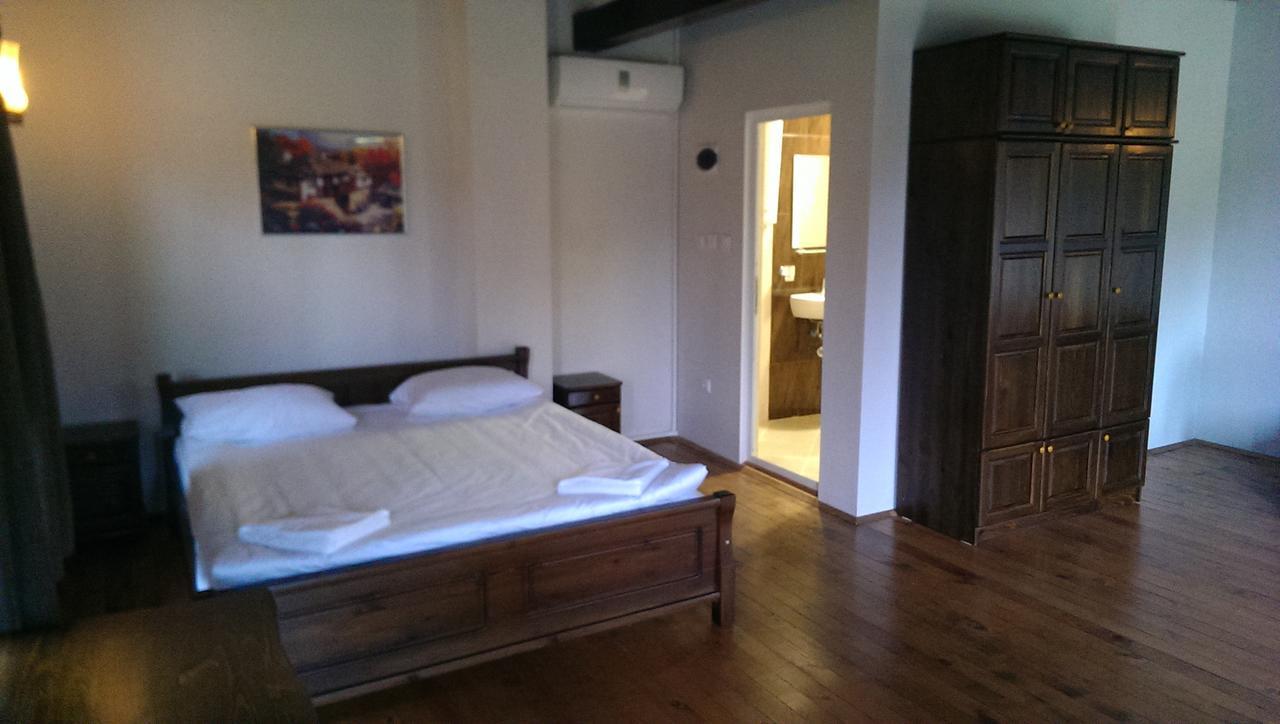 Ethnocomplex Krivini Hotel Eksteriør billede